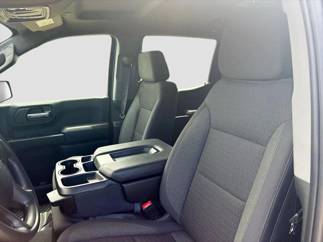 2022 Chevrolet Silverado 1500 4WD Crew Cab Short Bed Custom Trail Boss
