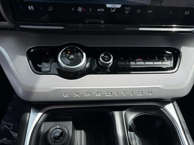 2026 Ford Expedition Max Active MAX