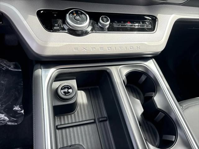 2026 Ford Expedition Max Active MAX