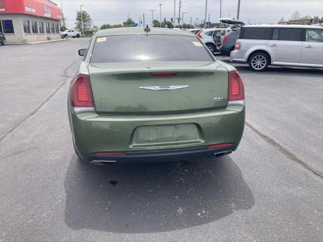 2018 Chrysler 300 300S AWD