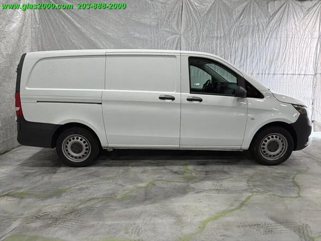 2020 Mercedes-Benz Metris Base