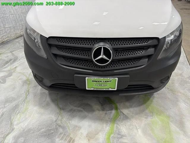 2020 Mercedes-Benz Metris Base