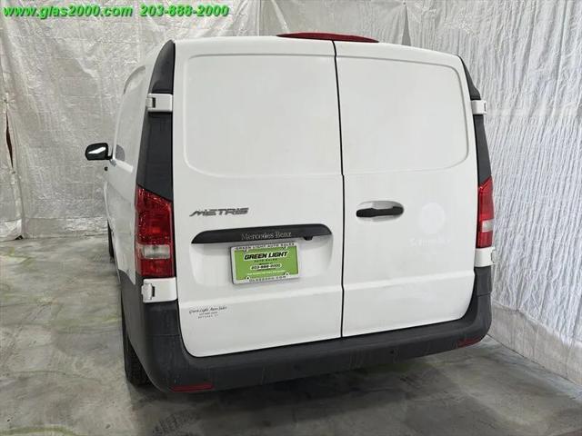 2020 Mercedes-Benz Metris Base