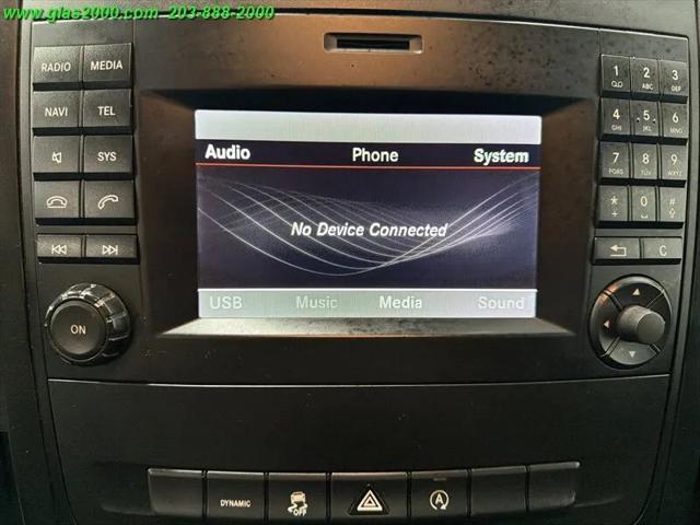 2020 Mercedes-Benz Metris Base