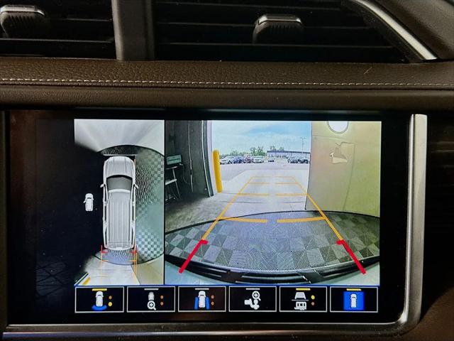 2022 GMC Yukon XL 4WD Denali