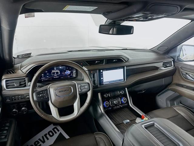 2022 GMC Yukon XL 4WD Denali