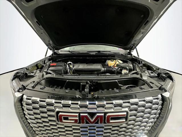 2022 GMC Yukon XL 4WD Denali