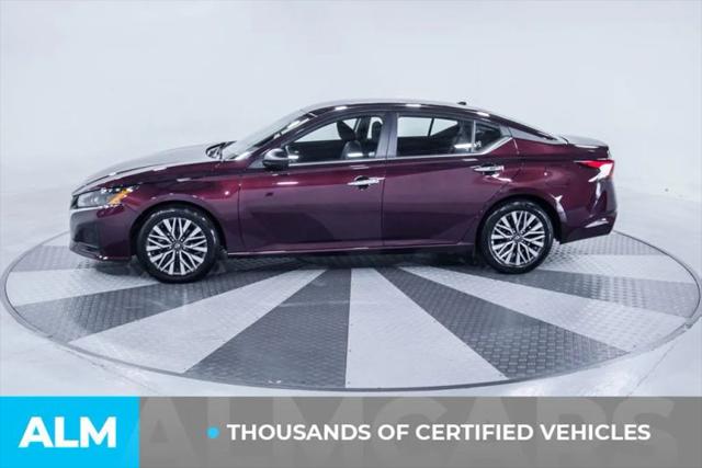 2025 Nissan Altima SV FWD