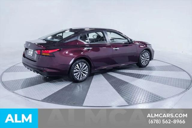 2025 Nissan Altima SV FWD