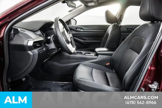 2025 Nissan Altima SV FWD