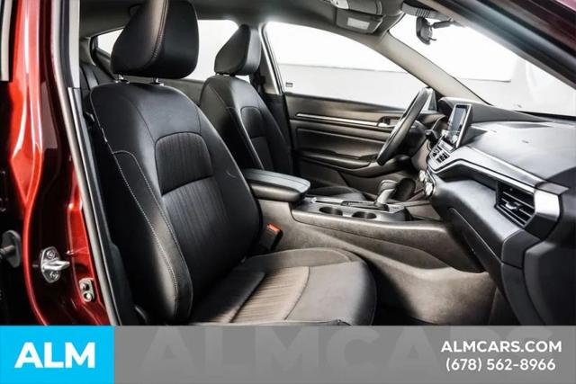 2025 Nissan Altima SV FWD
