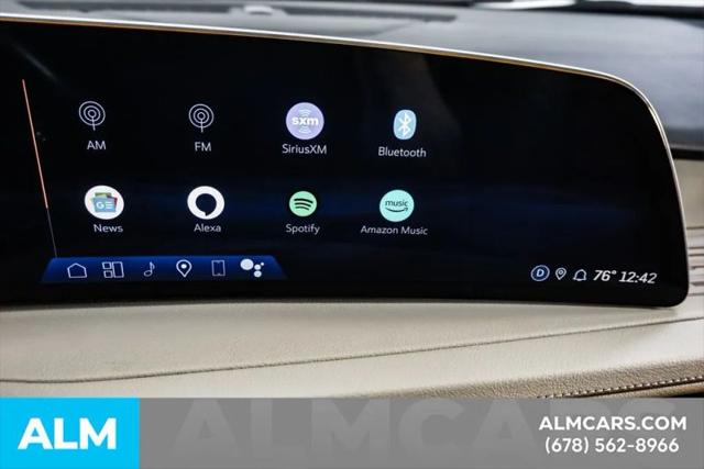 2025 Cadillac XT4 FWD Premium Luxury