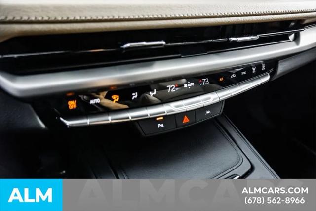 2025 Cadillac XT4 FWD Premium Luxury