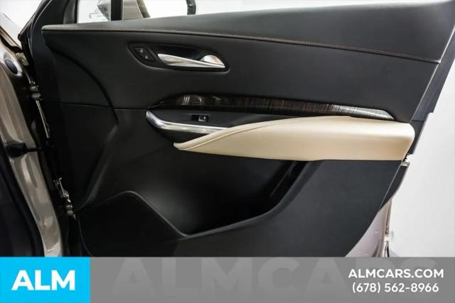 2025 Cadillac XT4 FWD Premium Luxury