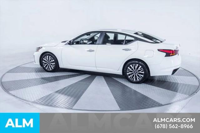 2025 Nissan Altima SV FWD