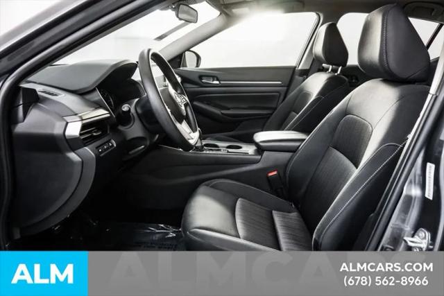 2025 Nissan Altima SV FWD