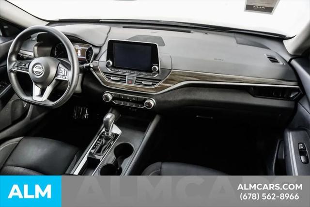 2025 Nissan Altima SV FWD