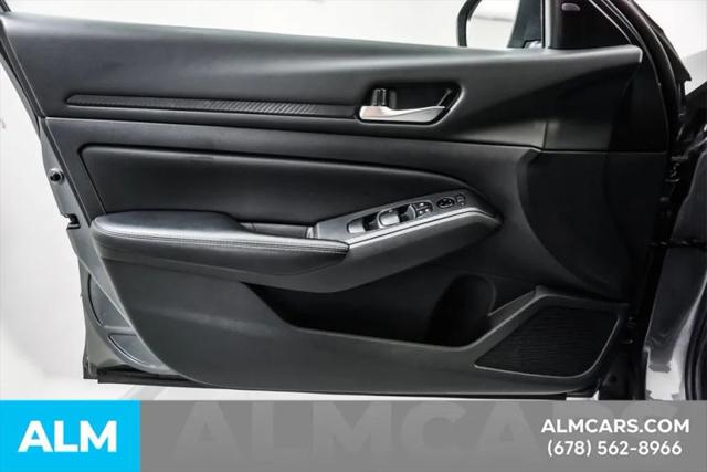 2025 Nissan Altima SV FWD