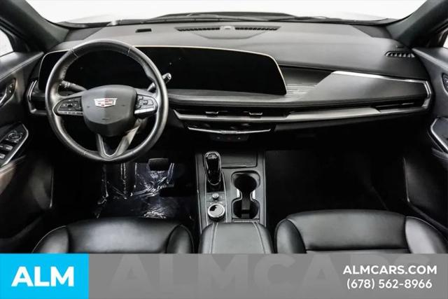 2025 Cadillac XT4 FWD Premium Luxury