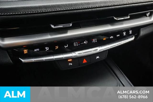 2025 Cadillac XT4 FWD Premium Luxury
