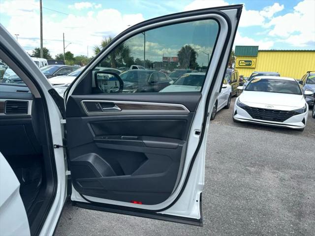 2021 Volkswagen Atlas 3.6L V6 SE w/Technology