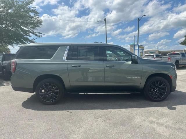 2023 Chevrolet Suburban 2WD LT