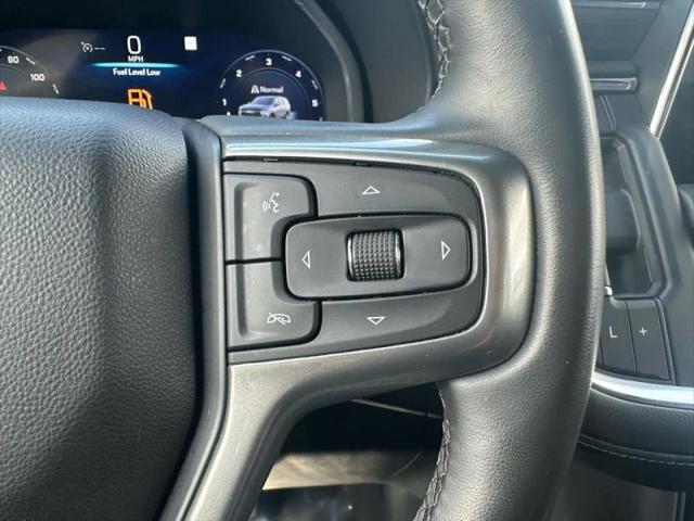 2023 Chevrolet Suburban 2WD LT
