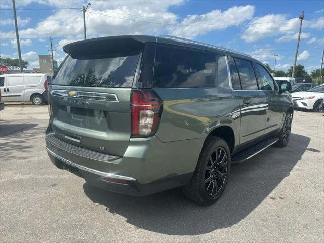 2023 Chevrolet Suburban 2WD LT