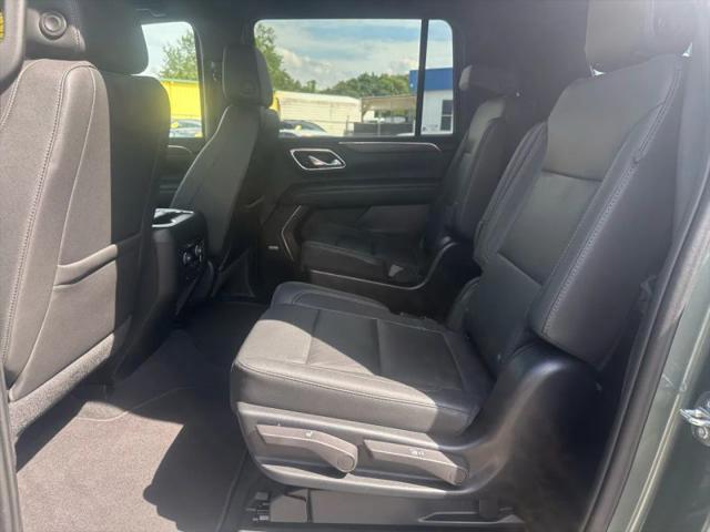 2023 Chevrolet Suburban 2WD LT