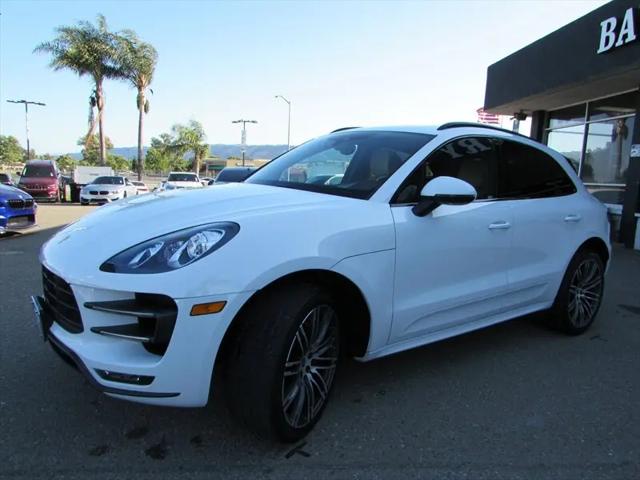 2016 Porsche Macan Turbo
