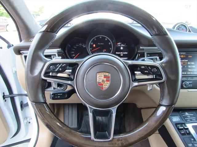 2016 Porsche Macan Turbo