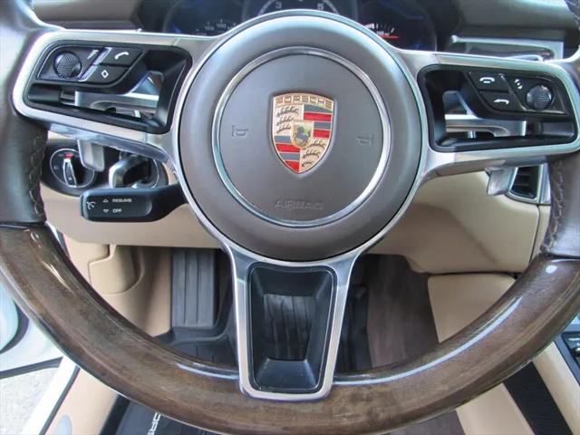 2016 Porsche Macan Turbo
