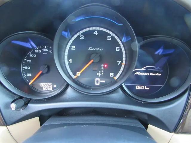 2016 Porsche Macan Turbo