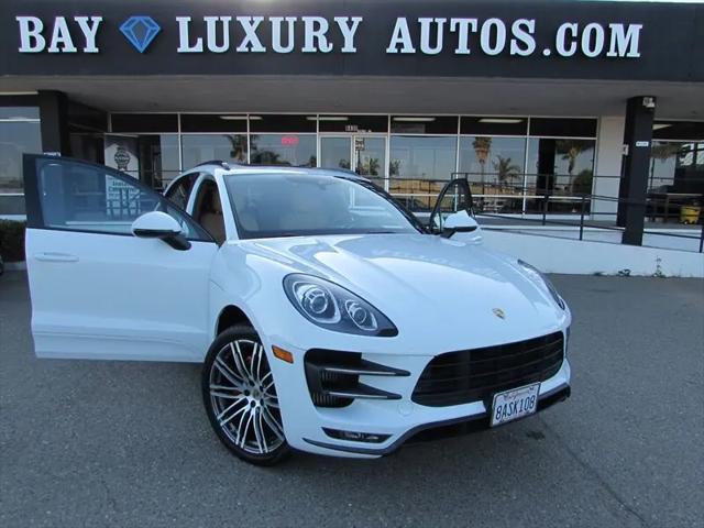 2016 Porsche Macan Turbo