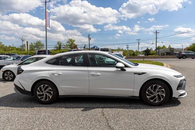 2026 Hyundai Sonata Hybrid Blue