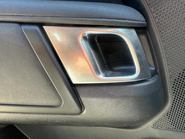 2021 Land Rover Discovery P300 S R-Dynamic