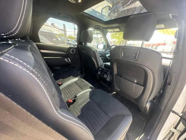 2021 Land Rover Discovery P300 S R-Dynamic