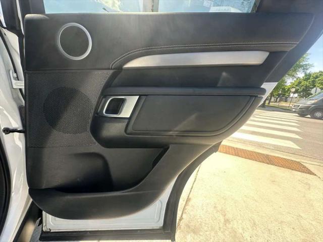 2021 Land Rover Discovery P300 S R-Dynamic