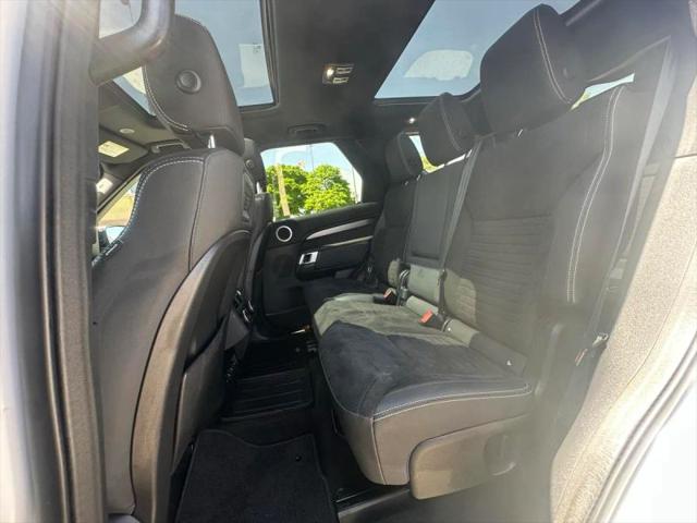 2021 Land Rover Discovery P300 S R-Dynamic