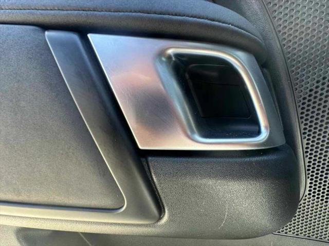 2021 Land Rover Discovery P300 S R-Dynamic