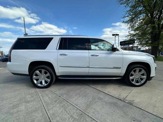 2020 Cadillac Escalade ESV 4WD Luxury