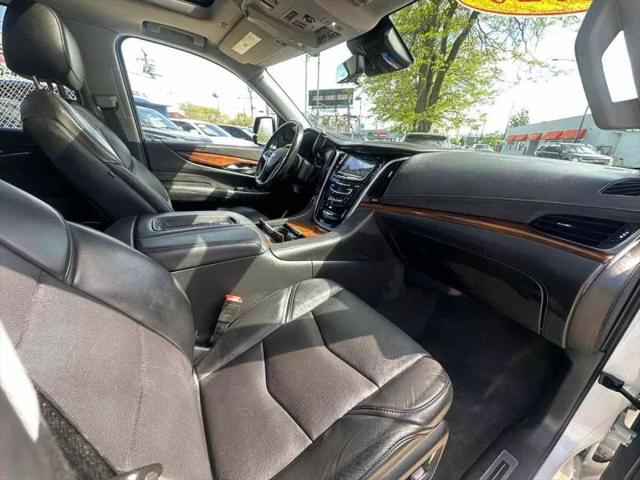2020 Cadillac Escalade ESV 4WD Luxury