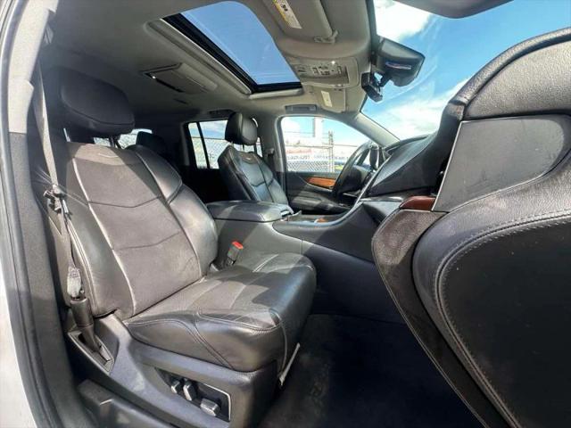 2020 Cadillac Escalade ESV 4WD Luxury