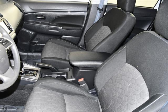 2025 Mitsubishi Outlander Sport 2.0 ES AWC