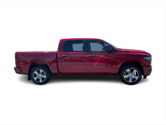 2026 Ram 1500 Express Crew Cab 4x4 5'7" Box