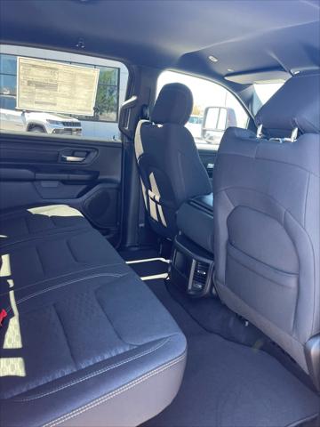 2026 Ram 1500 Express Crew Cab 4x4 5'7" Box
