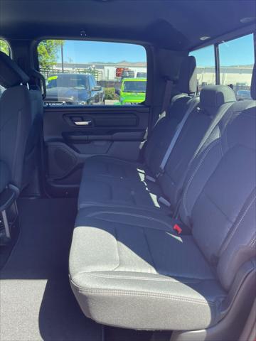 2026 Ram 1500 Express Crew Cab 4x4 5'7" Box