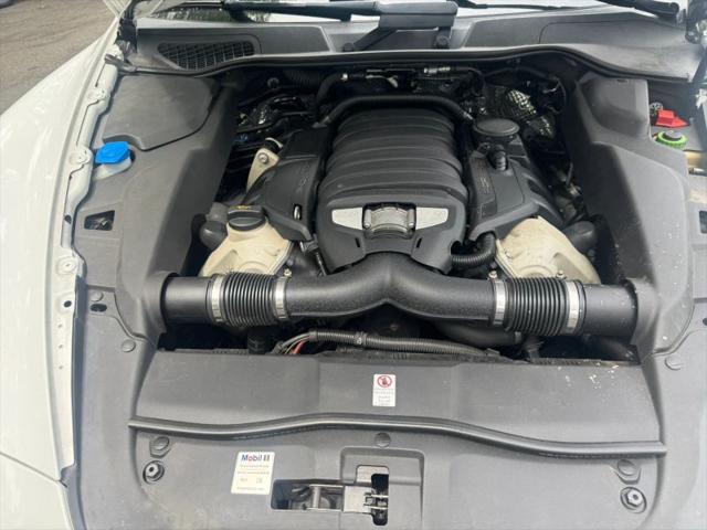 2013 Porsche Cayenne S