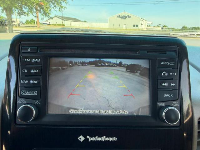 2015 Nissan Titan SV