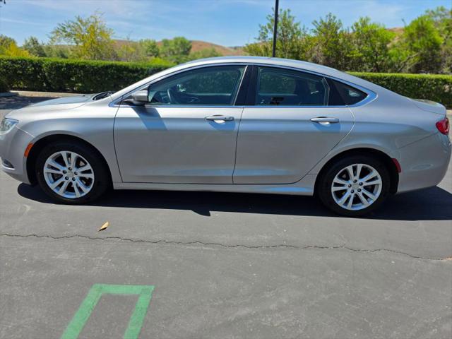 2016 Chrysler 200 Touring